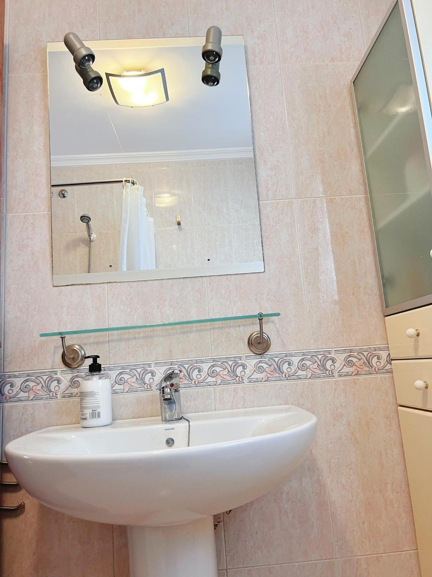 Habitacion Compartido Huelva Centro المظهر الخارجي الصورة