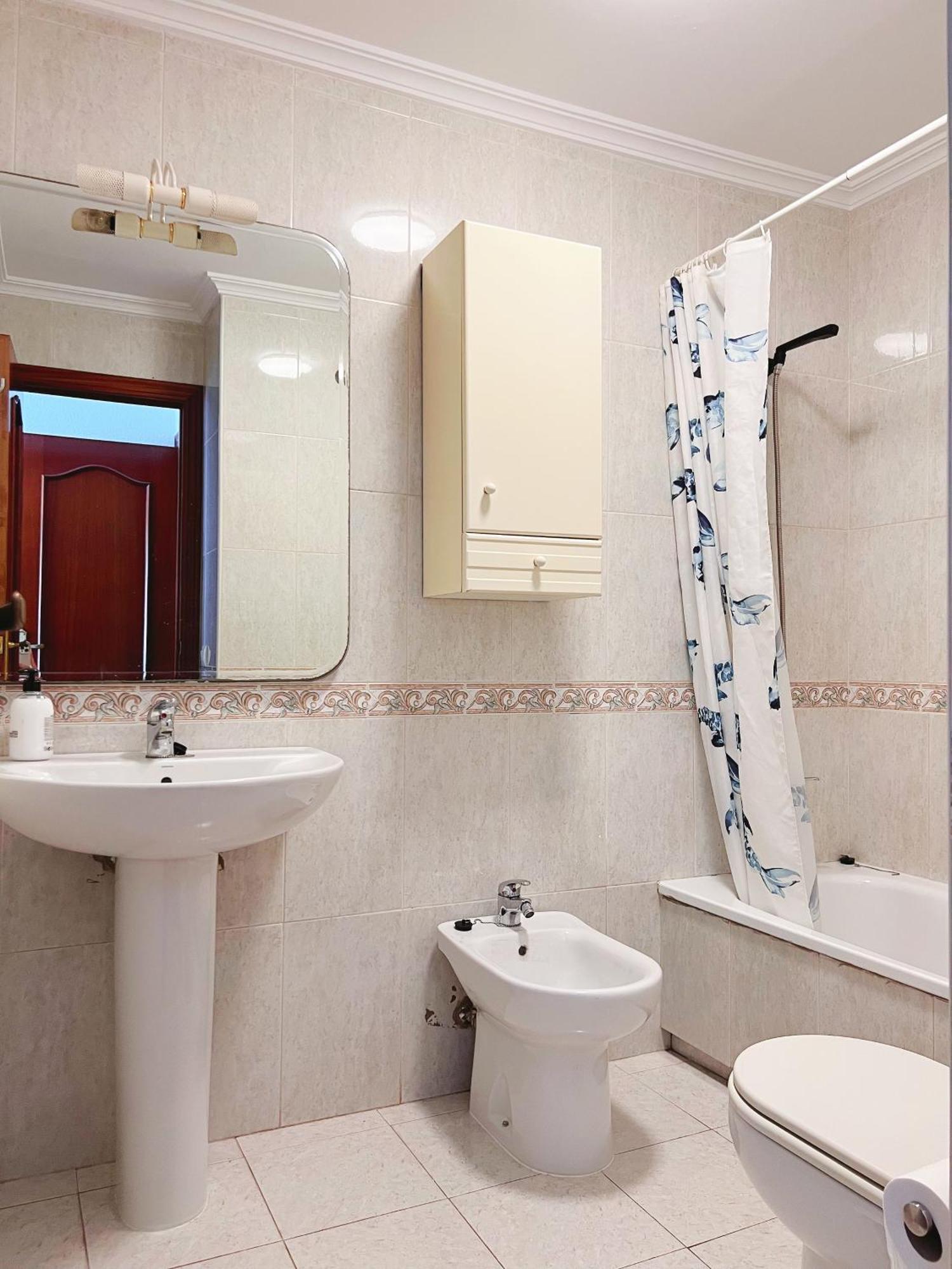 Habitacion Compartido Huelva Centro المظهر الخارجي الصورة